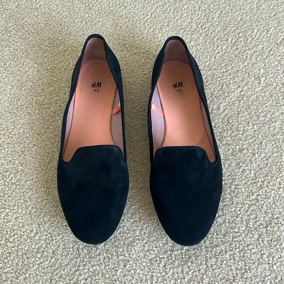 H&M Women's Black Loafers - Picture 1 of 3